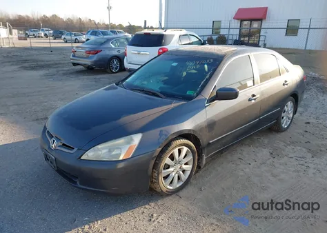 2004 Honda Accord 3.0 Ex z USA, uszkodzony, nr VIN 1HGCM66534A023233